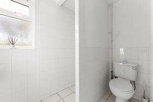 Photo 26- click for photo gallery